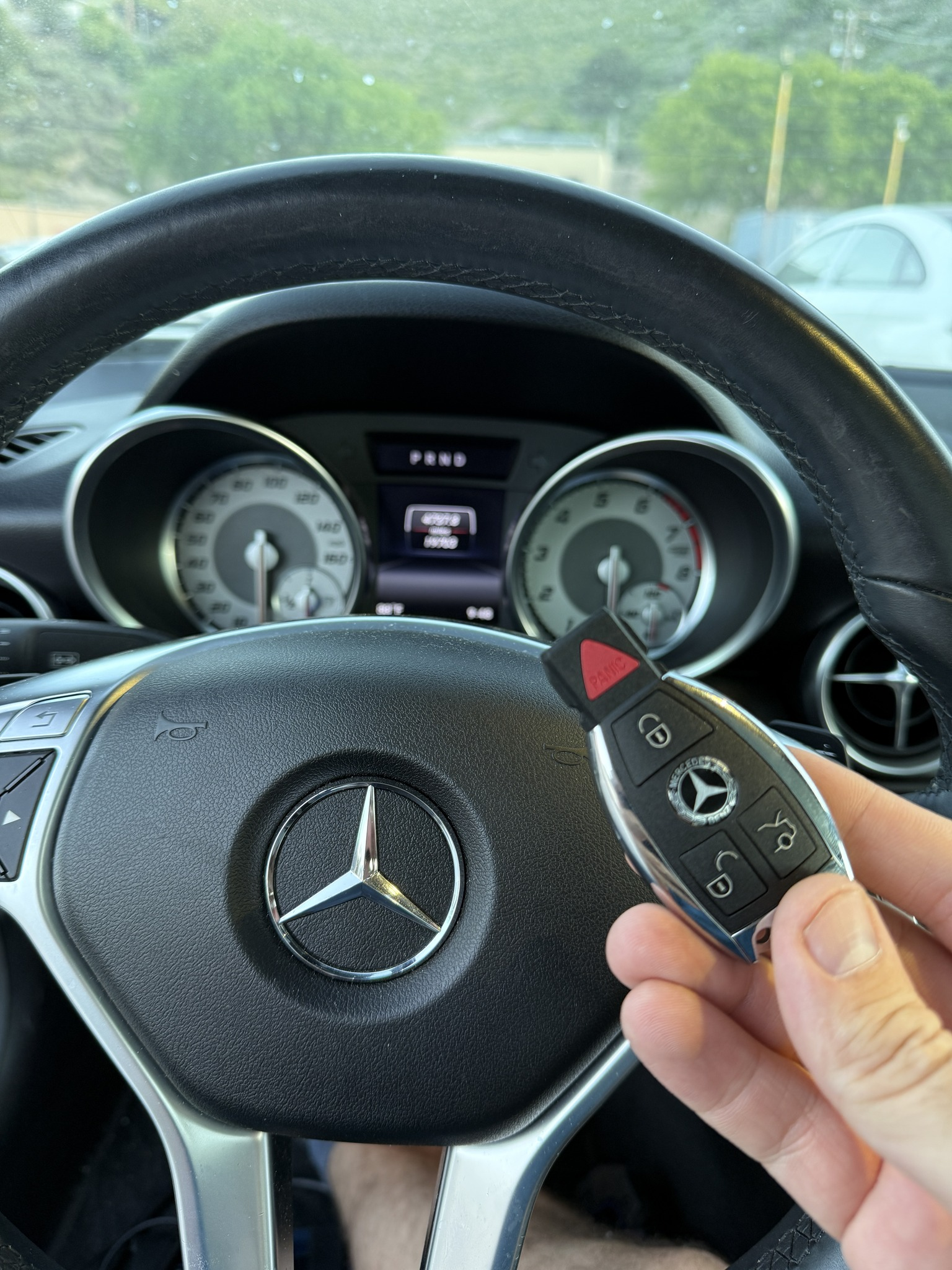 Mercedes SLK 350 all keys lost replacement Beverly Hills CA